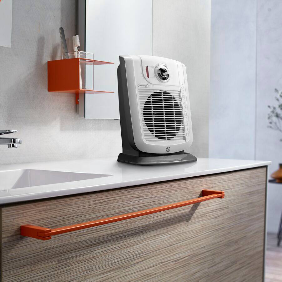 DELONGHI FAN HEATER HBC3030